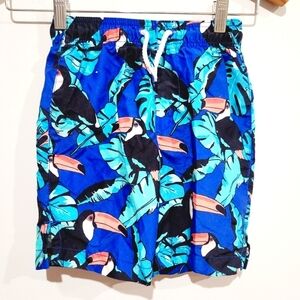 Boy's swimming trunks size 5/6